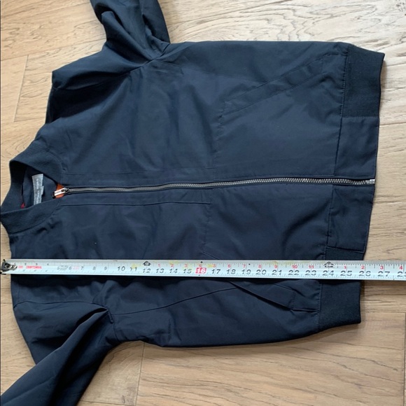 Michael Kors Men's Water Resistant Bomber Jacket Size Medium - Picture 8 of 12